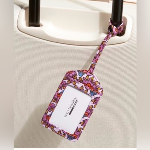 Vera Bradley Accessories - Vera Bradley Cotton Essential Luggage Tag Scaevola Fan NWOT